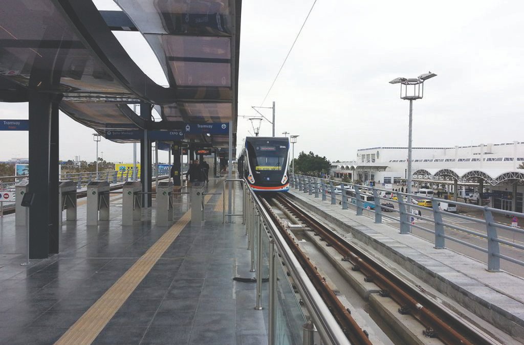 Antalya Havalimanı Tramvay Köprüsü