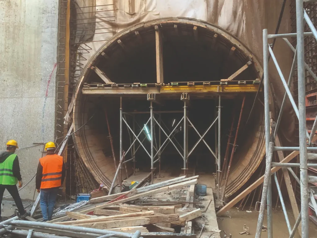 Bağcılar - Molla Gürani Metro İstasyonu Yapım İşi Bağcılar - Molla Gürani Metro İstasyonu Yapım İşi