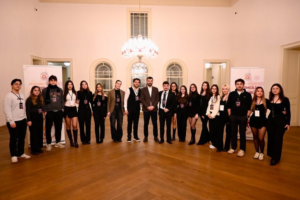 Erdoğan Açar, Galatasaray Üniversitesi Girişimci Akademi Etkinliğine Katıldı | Eracar Grup