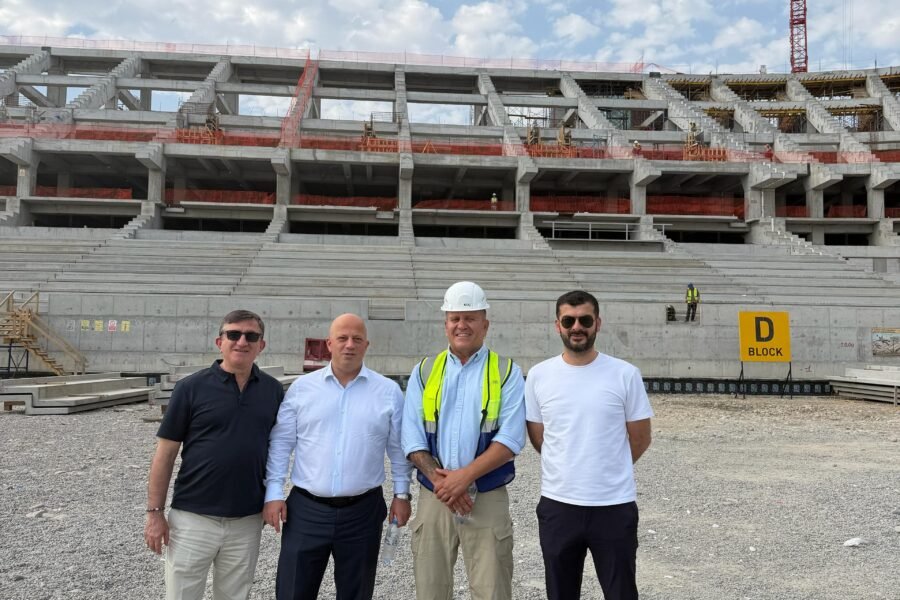 Erdoğan Açar’dan Özbekistan’daki Yenişehir Projesi ve Stadyum Şantiyesine Ziyaret